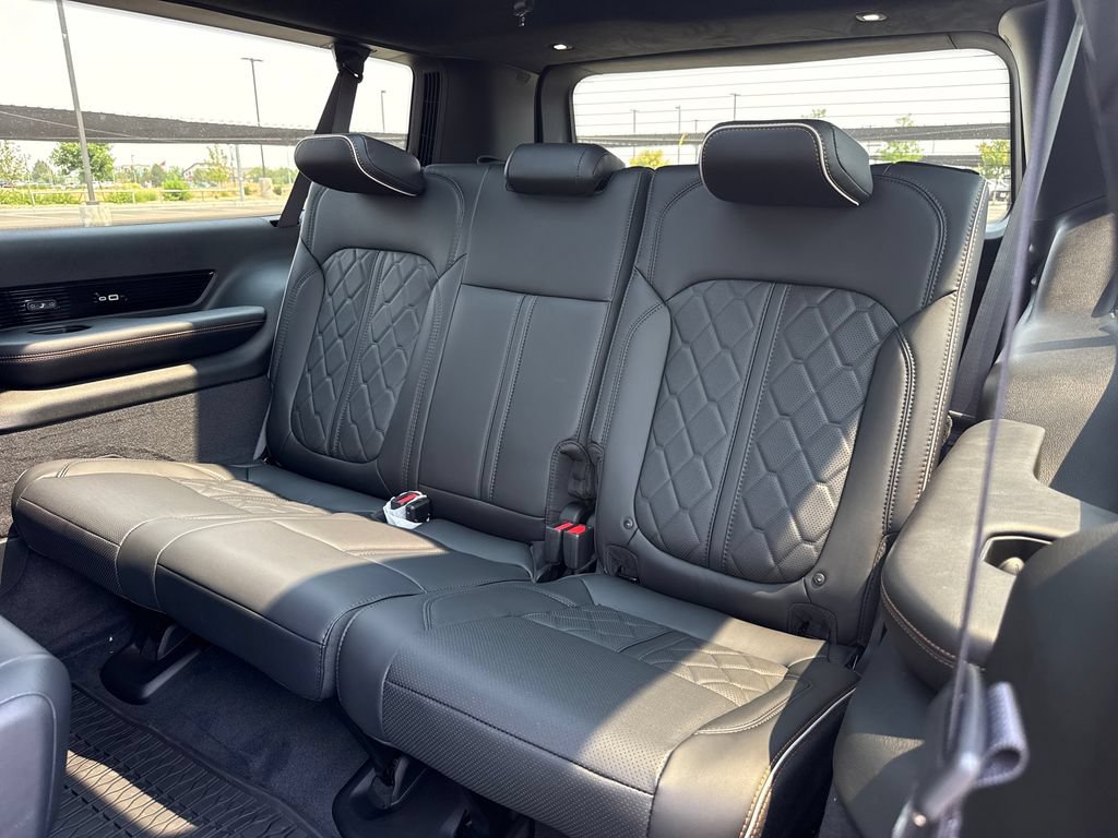 New 2026 Jeep Grand Wagoneer L Summit AWD/4WD image 30