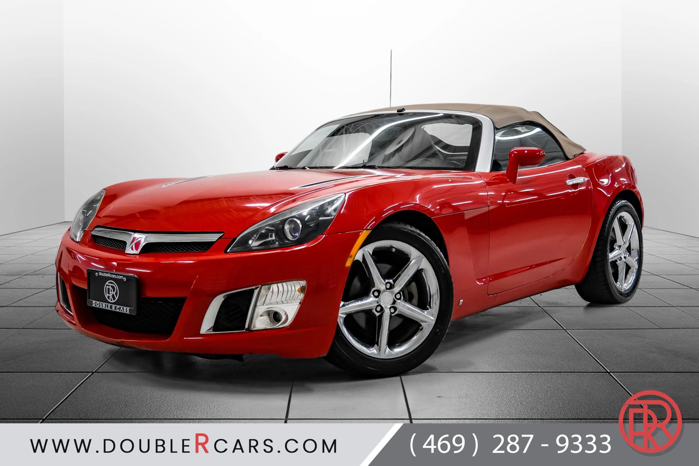 Used 2009 Saturn Sky Red Line RWD image 2