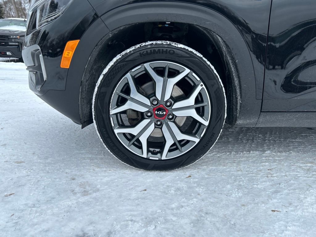 Used 2023 Kia Seltos SX image 10