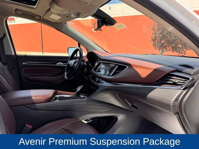 Used 2021 Buick Enclave Avenir w/ Avenir Technology Package AWD/4WD image 26