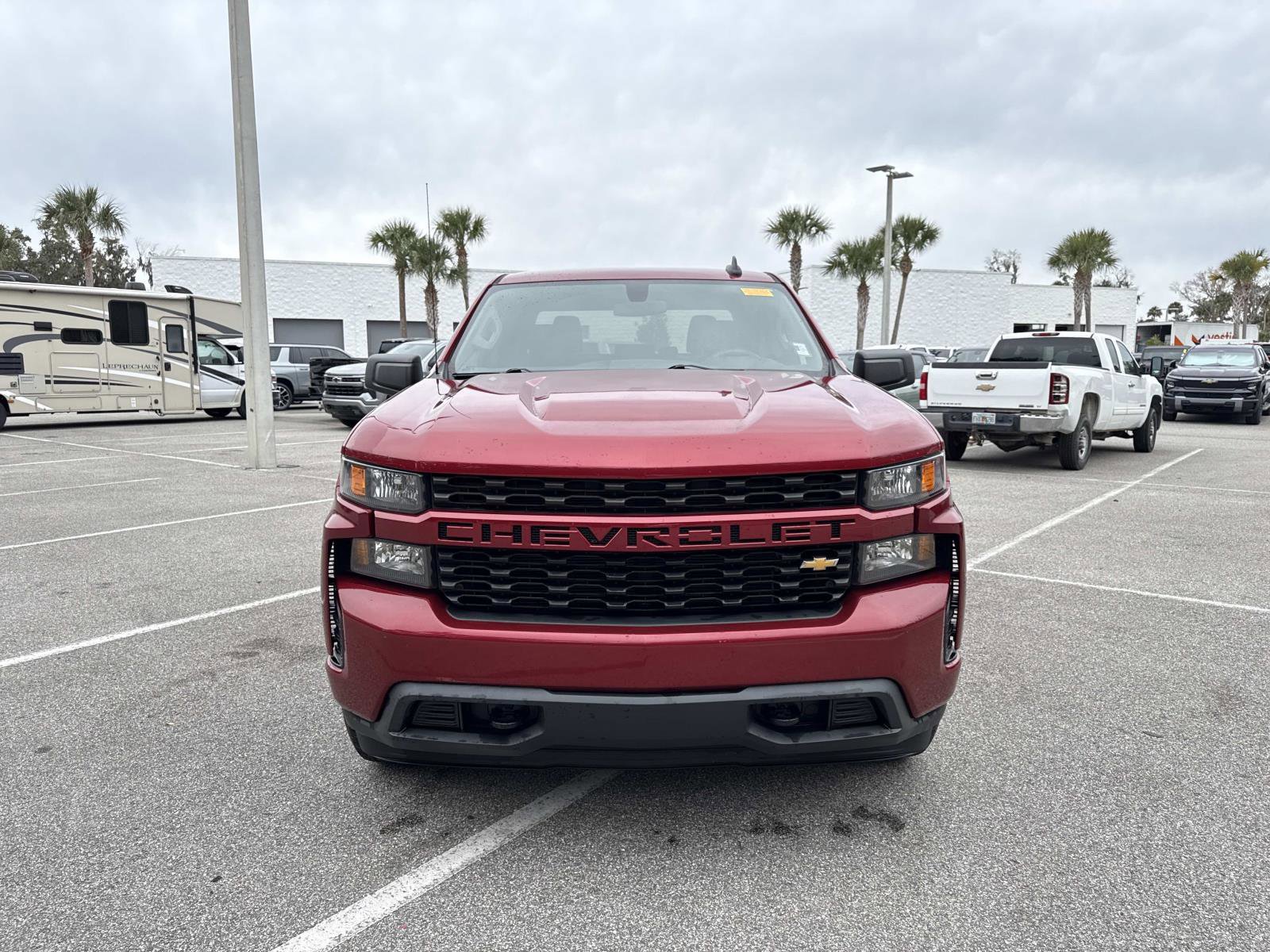 Used 2020 Chevrolet Silverado 1500 Custom w/ Custom Value Package image 8
