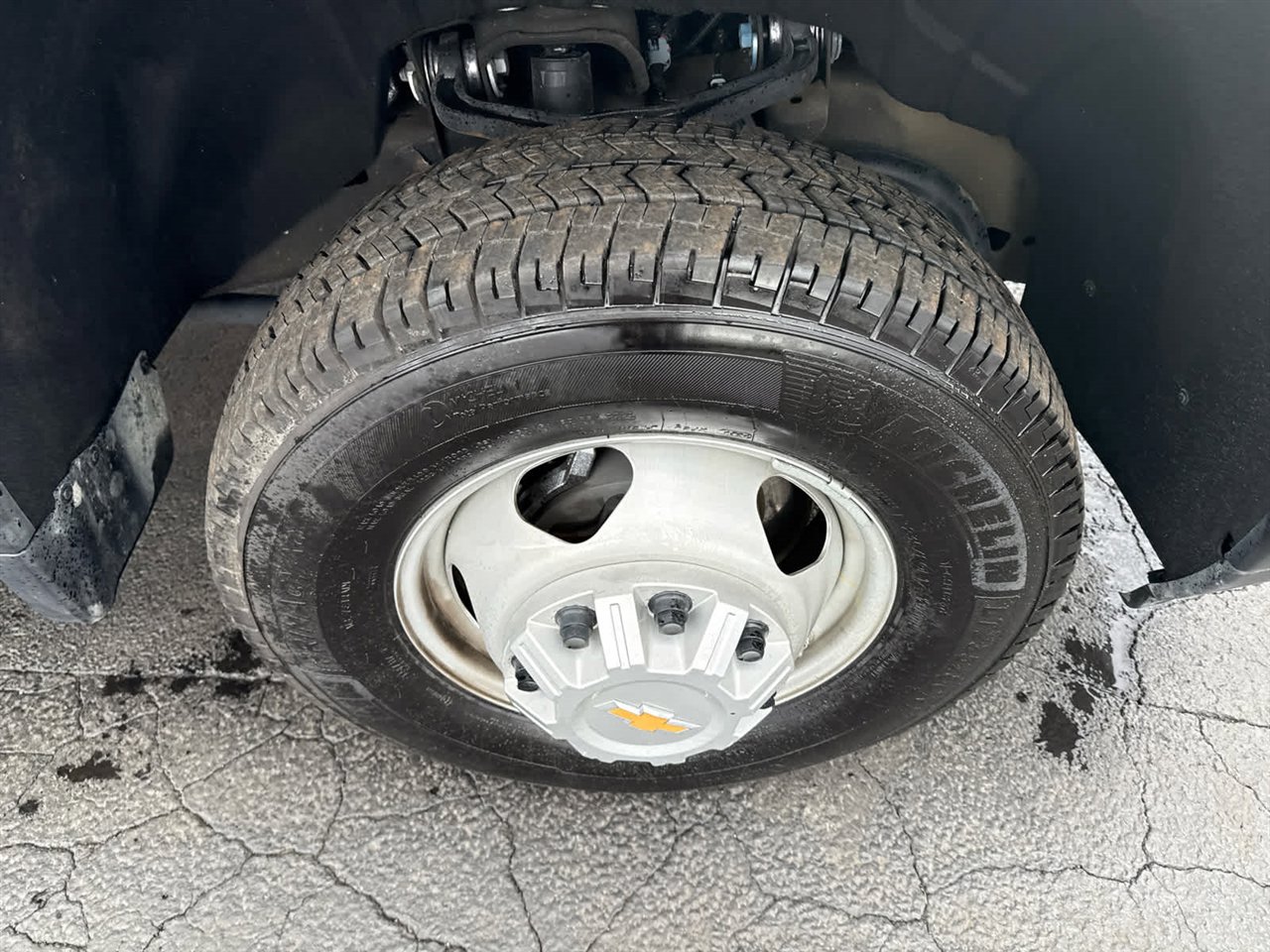 Used 2025 Chevrolet Silverado 3500 W/T w/ WT Convenience Package image 10