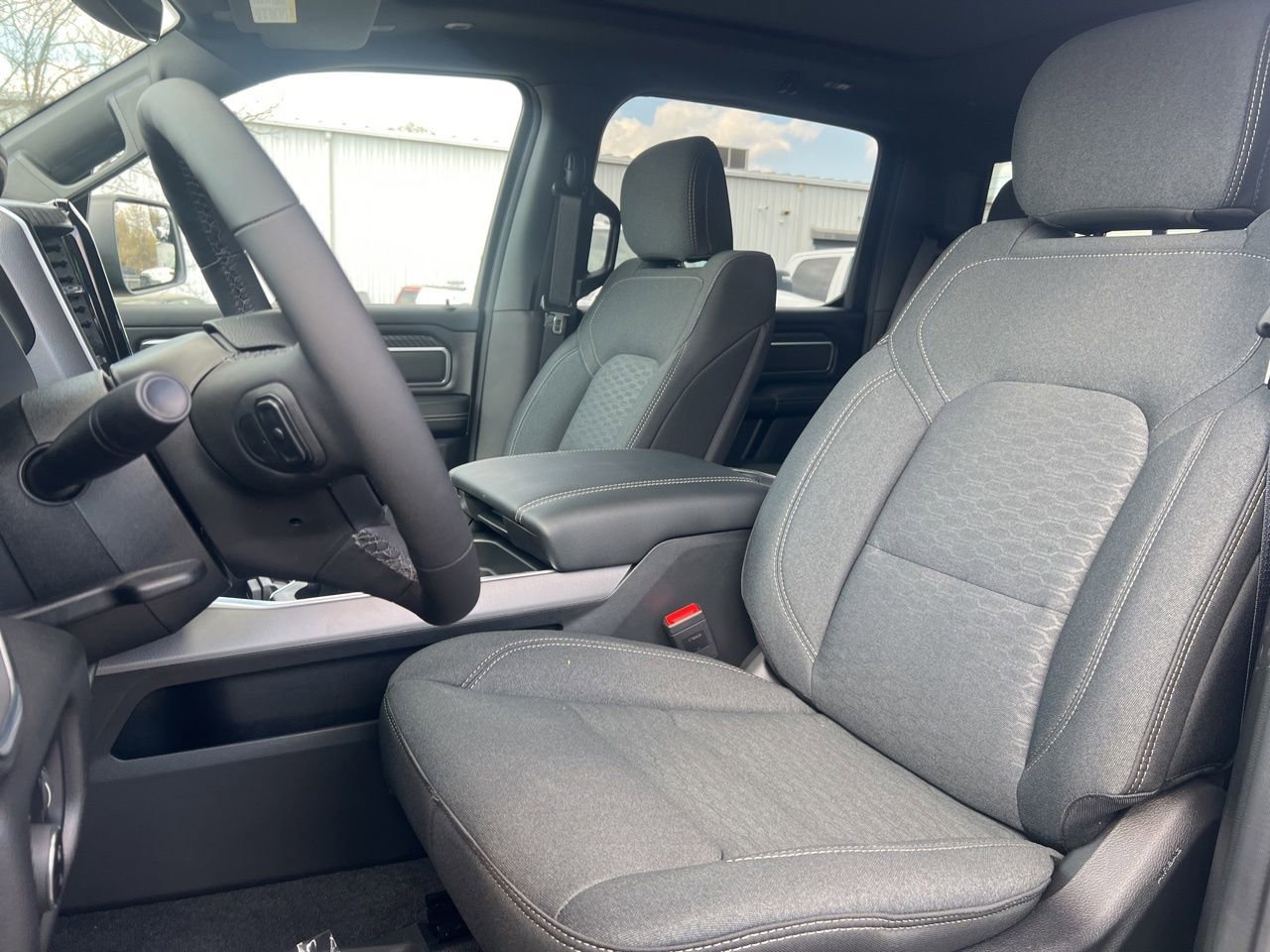 New 2026 RAM 1500 Big Horn AWD/4WD image 15
