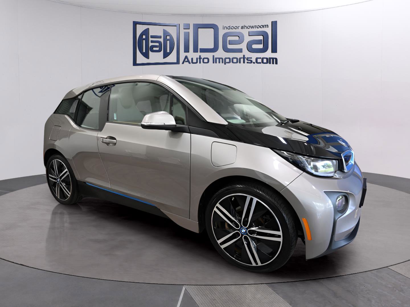 Used 2014 BMW i3 w/ Range Extender RWD image 3