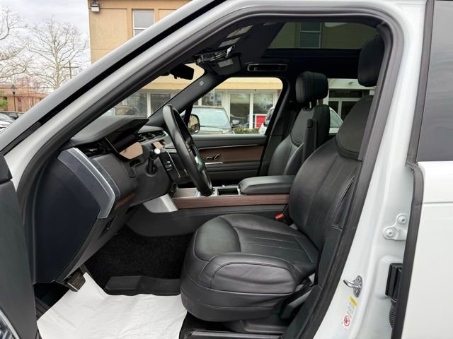 Used 2023 Land Rover Range Rover SE image 26