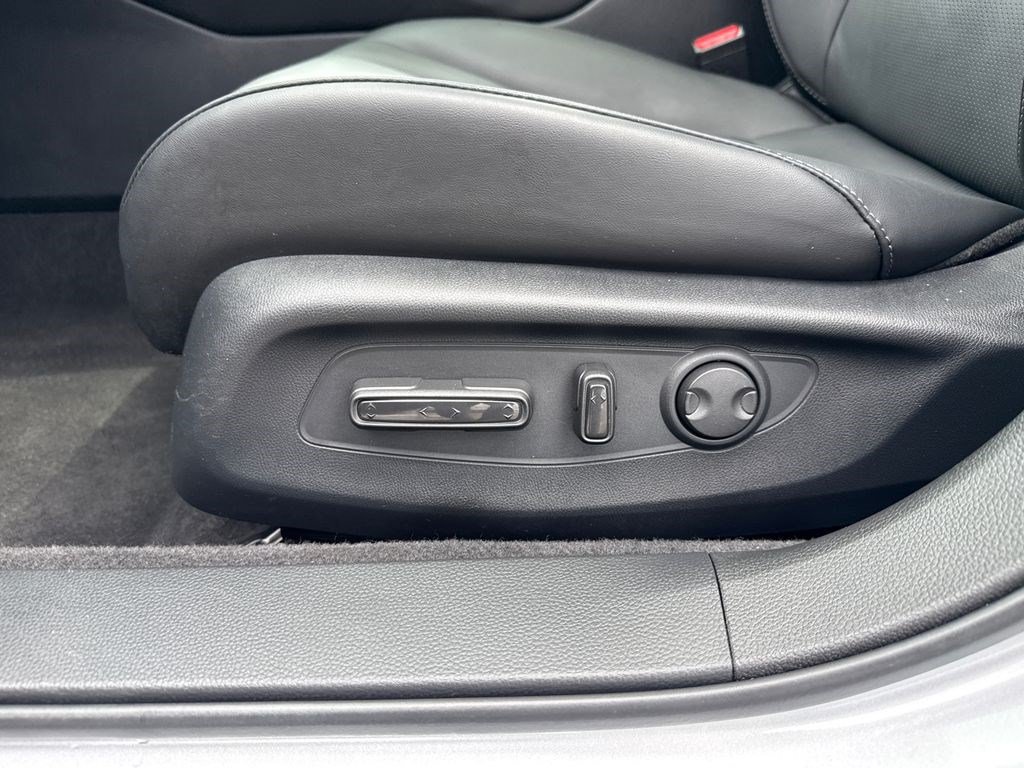 Certified 2023 Honda Accord Touring image 20