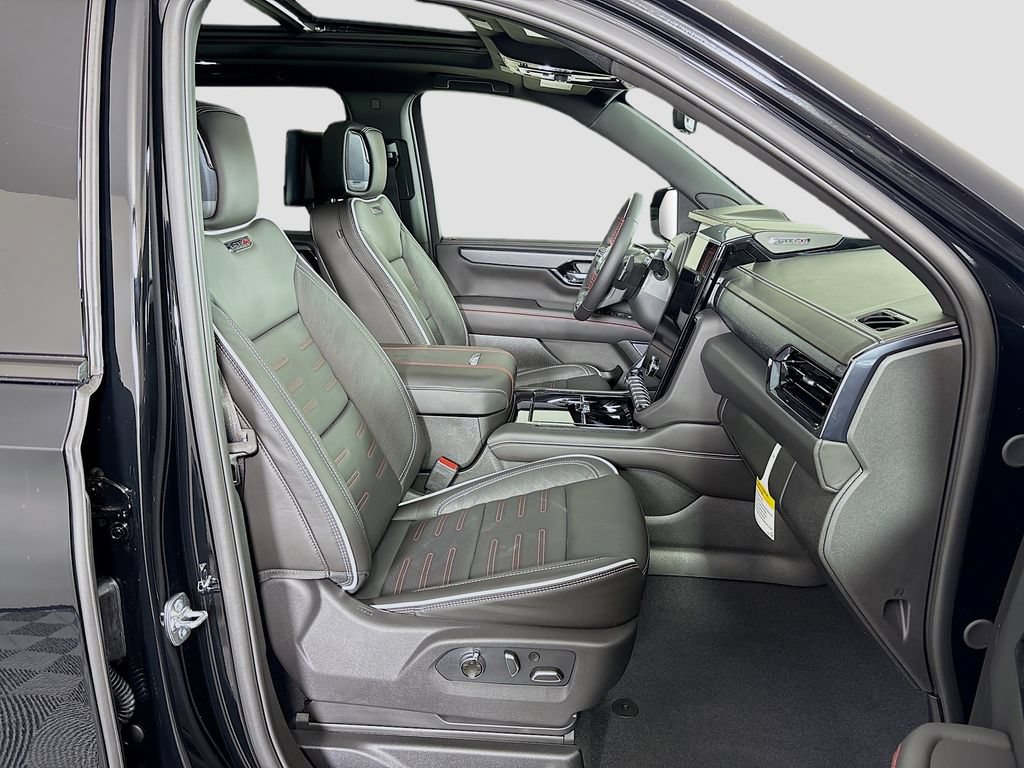 New 2026 GMC Yukon XL AT4 Ultimate AWD/4WD image 31