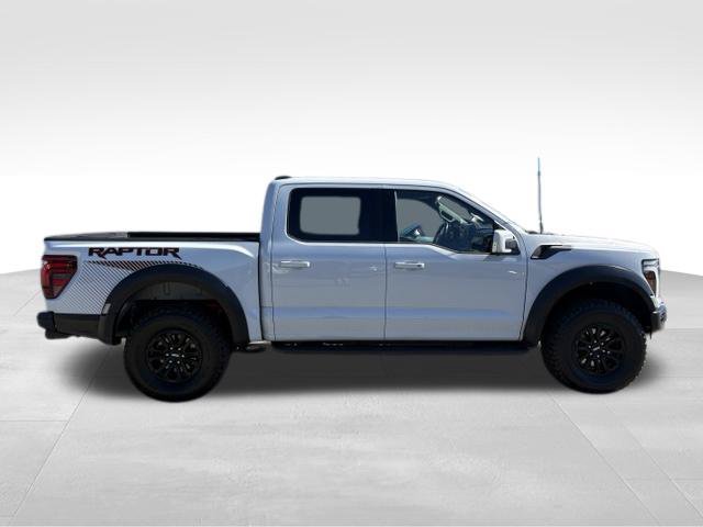 Used 2025 Ford F150 Raptor AWD/4WD image 9