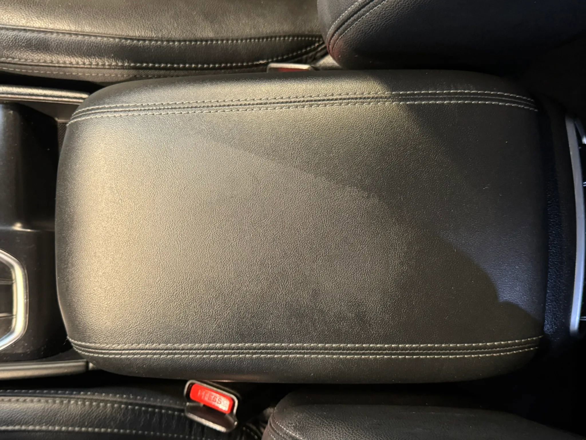 Used 2019 Hyundai Santa Fe Limited AWD/4WD image 19