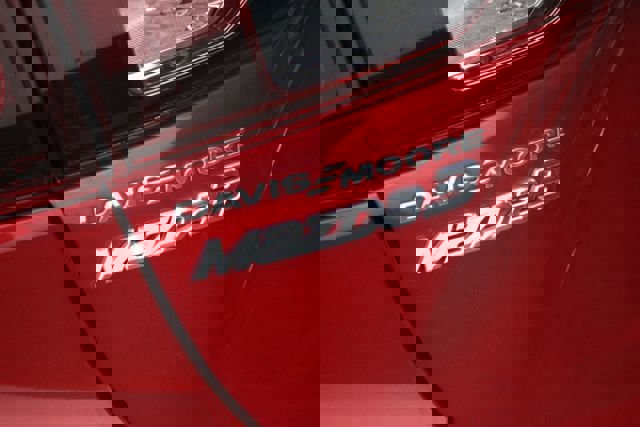 Used 2015 MAZDA MAZDA3 i Touring w/ Technology Package image 8