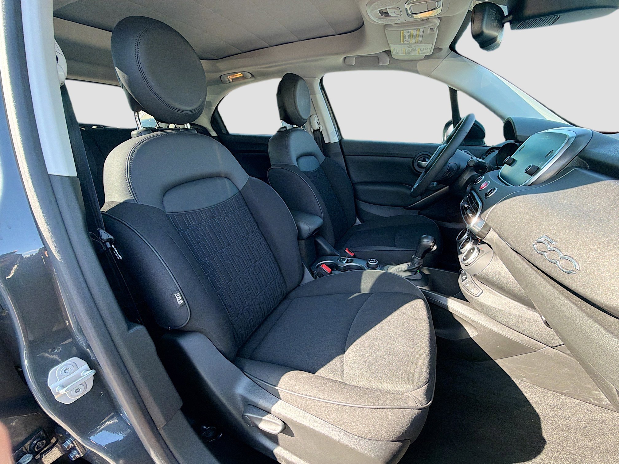 Used 2023 FIAT 500X Pop w/ Comfort Group image 14