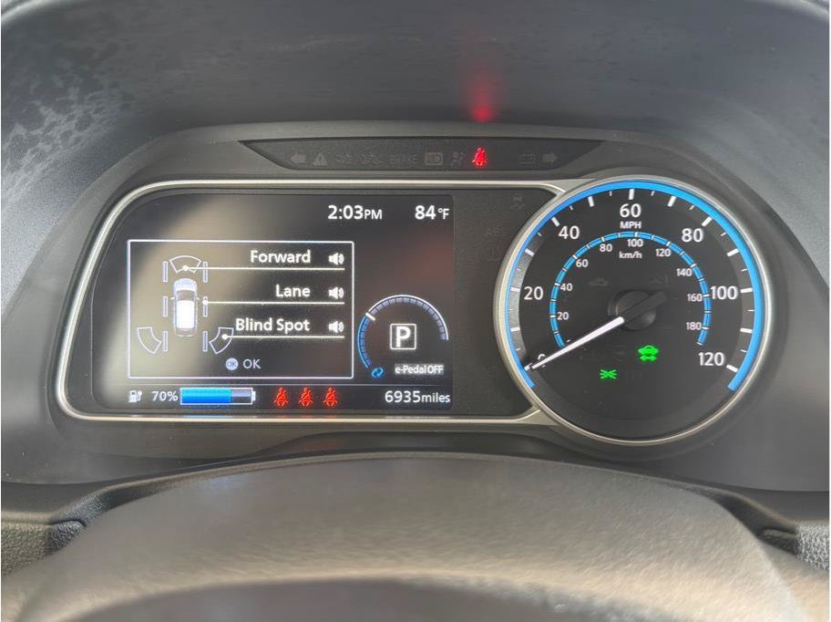 Used 2025 Nissan Leaf S FWD image 16