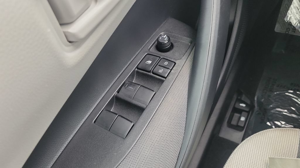 Used 2023 Toyota Corolla LE FWD image 17