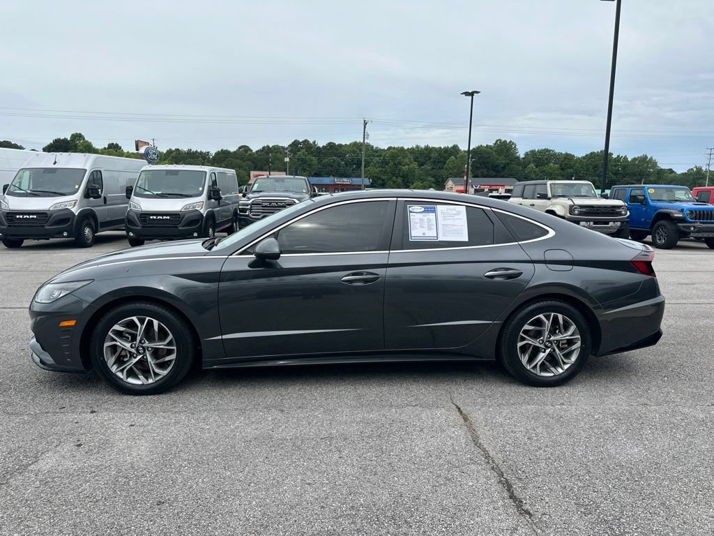 Used 2023 Hyundai Sonata SEL w/ Convenience Package FWD image 4
