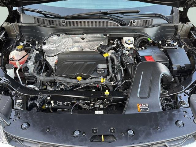 Certified 2024 Chevrolet Trax LS FWD image 33