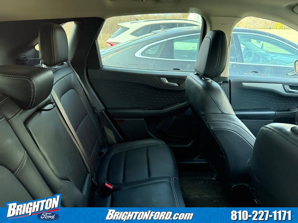 Used 2020 Ford Escape SEL image 9