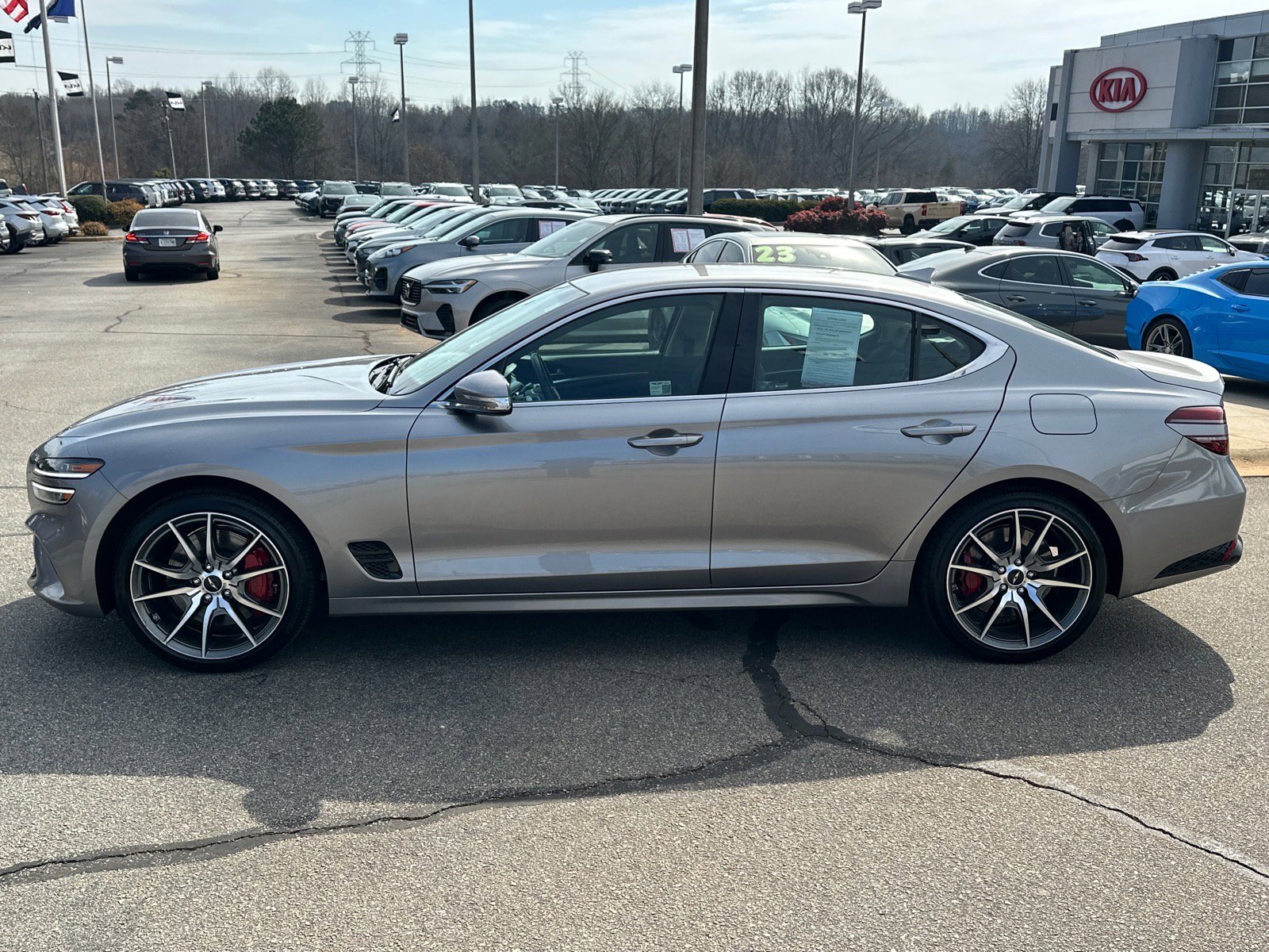 Used 2025 Genesis G70 2.5T image 5