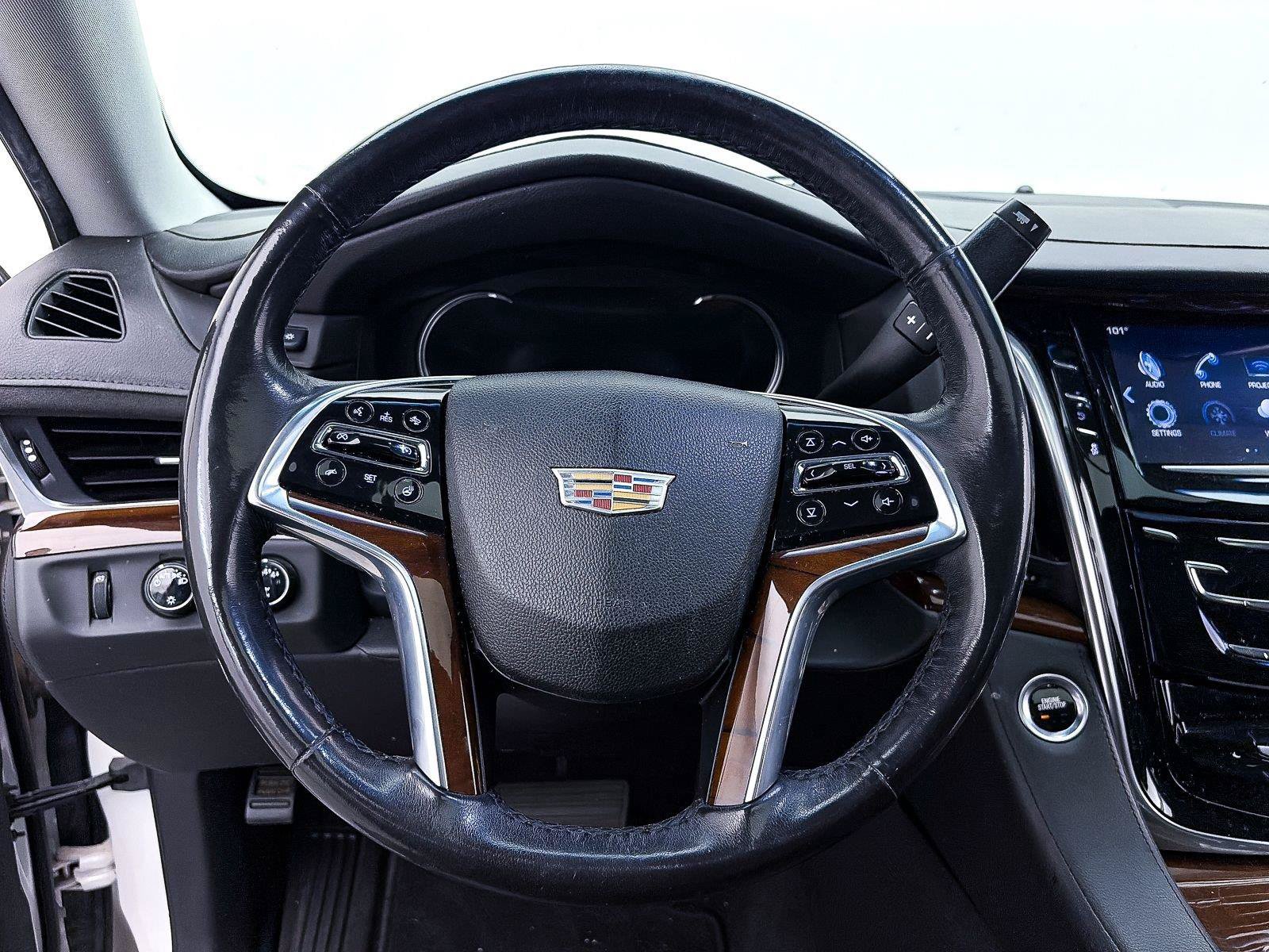 Used 2020 Cadillac Escalade ESV Luxury AWD/4WD image 20