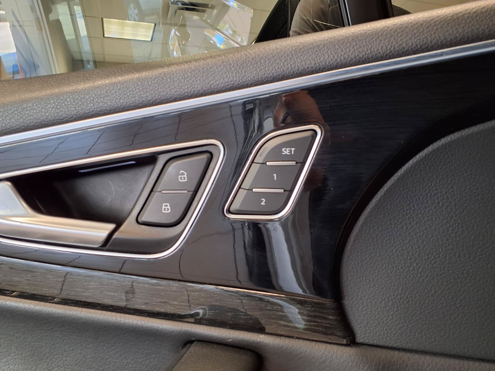 Used 2019 Audi Q7 3.0T Premium Plus w/ Premium Plus Package AWD/4WD image 35