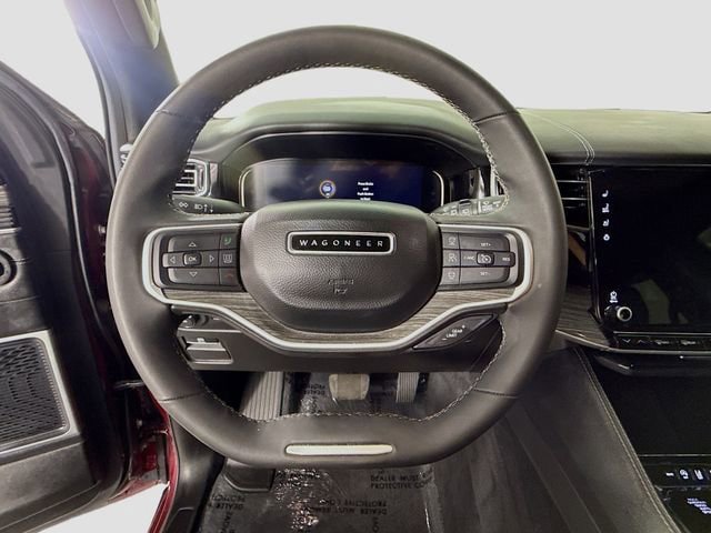 Used 2022 Jeep Wagoneer Series III w/ Convenience Group I AWD/4WD image 11