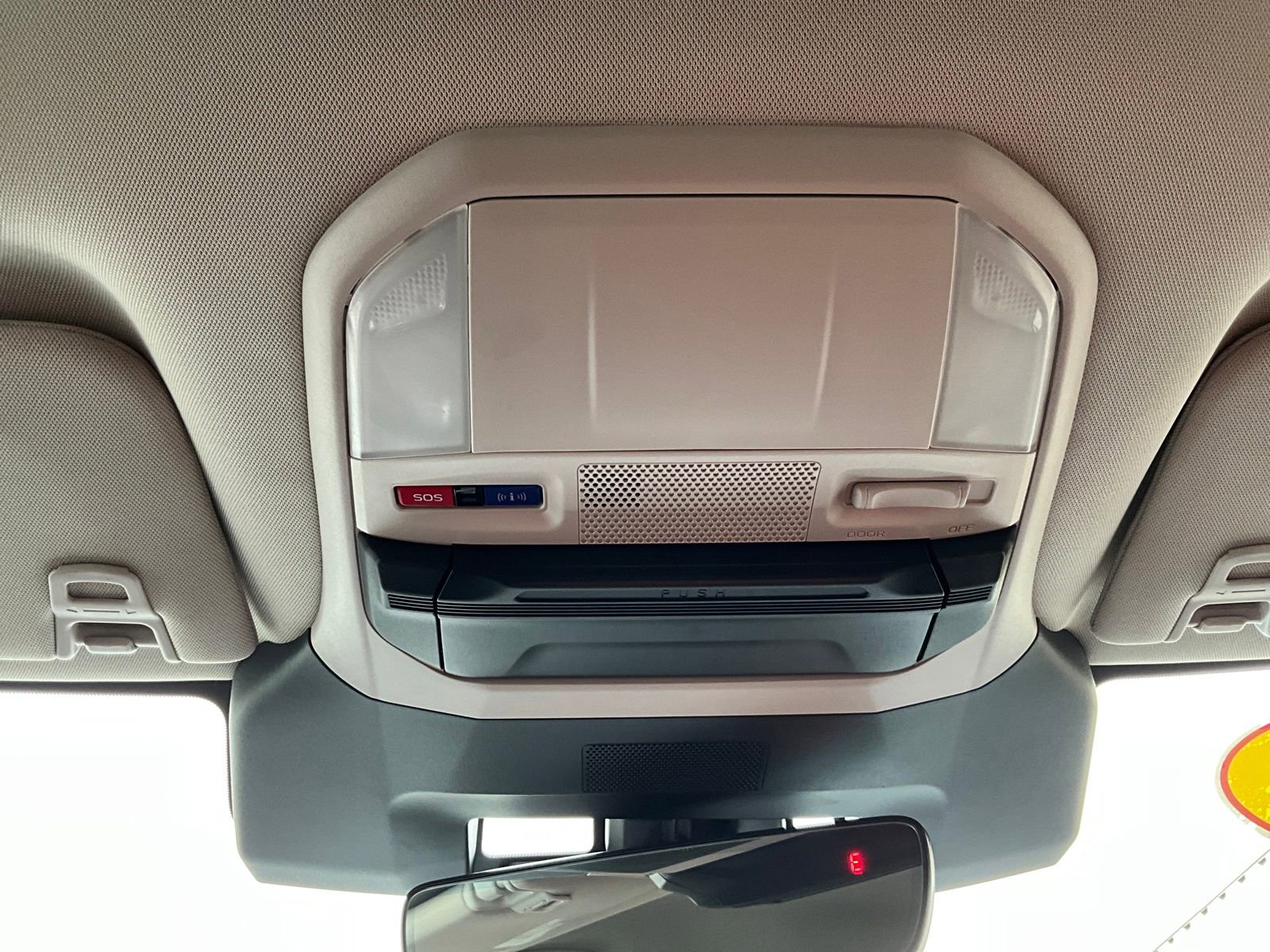 Certified 2024 Subaru Ascent Premium w/ Convenience Package image 21