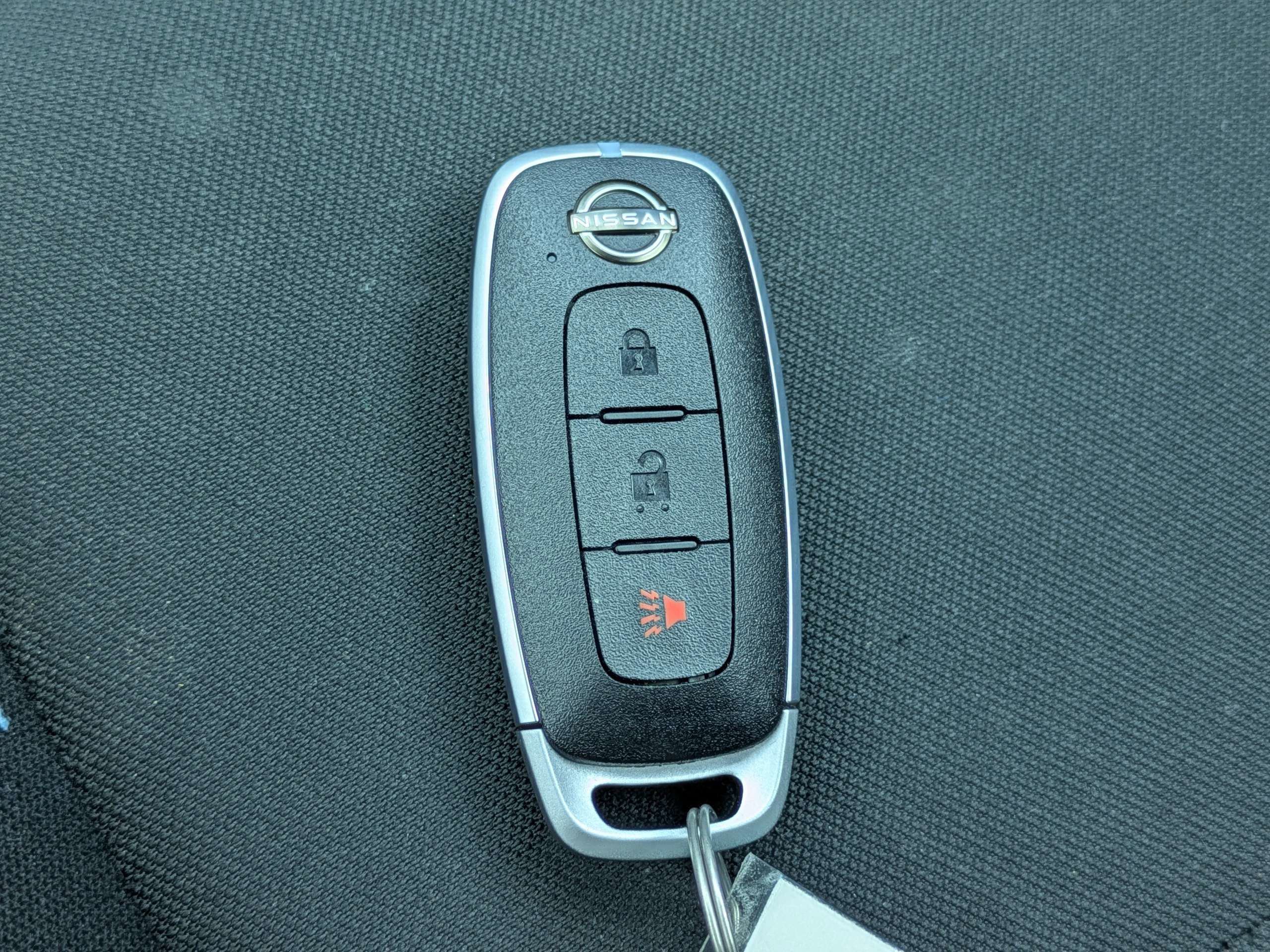 Used 2024 Nissan Kicks S image 31