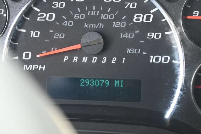Used 2009 GMC Savana 3500 RWD image 17