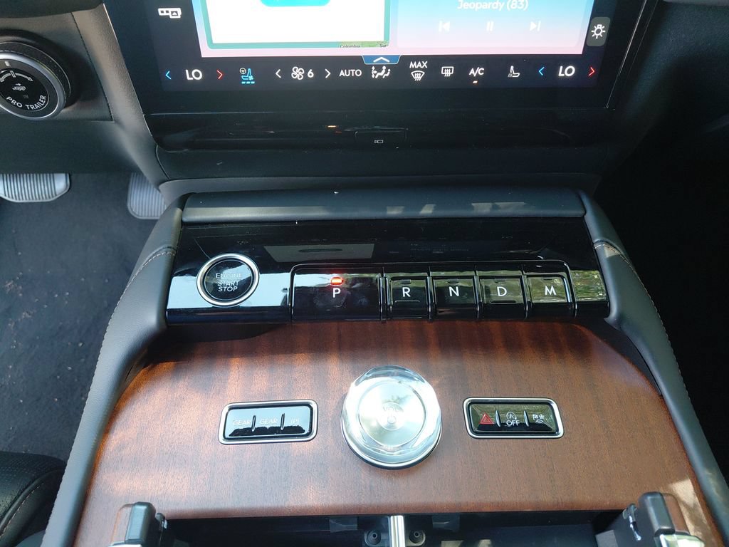 New 2026 Lincoln Navigator Black Label AWD/4WD image 19