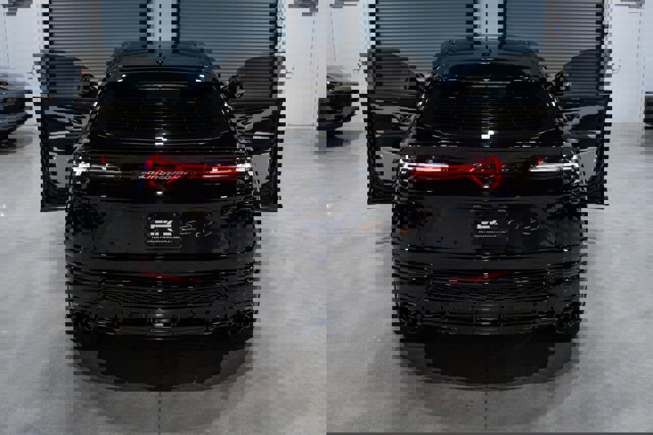 Used 2022 Lamborghini Urus image 43