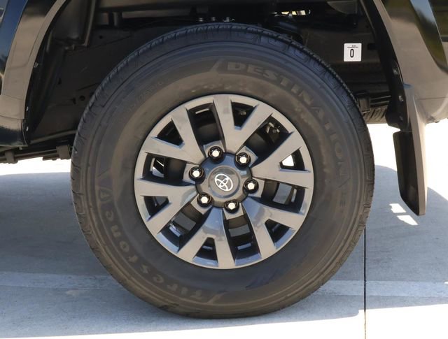 Used 2023 Toyota Tacoma SR5 image 9