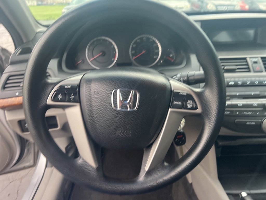 Used 2011 Honda Accord EX image 30