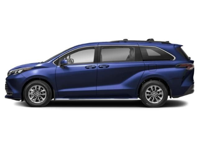 New 2026 Toyota Sienna LE AWD/4WD image 3