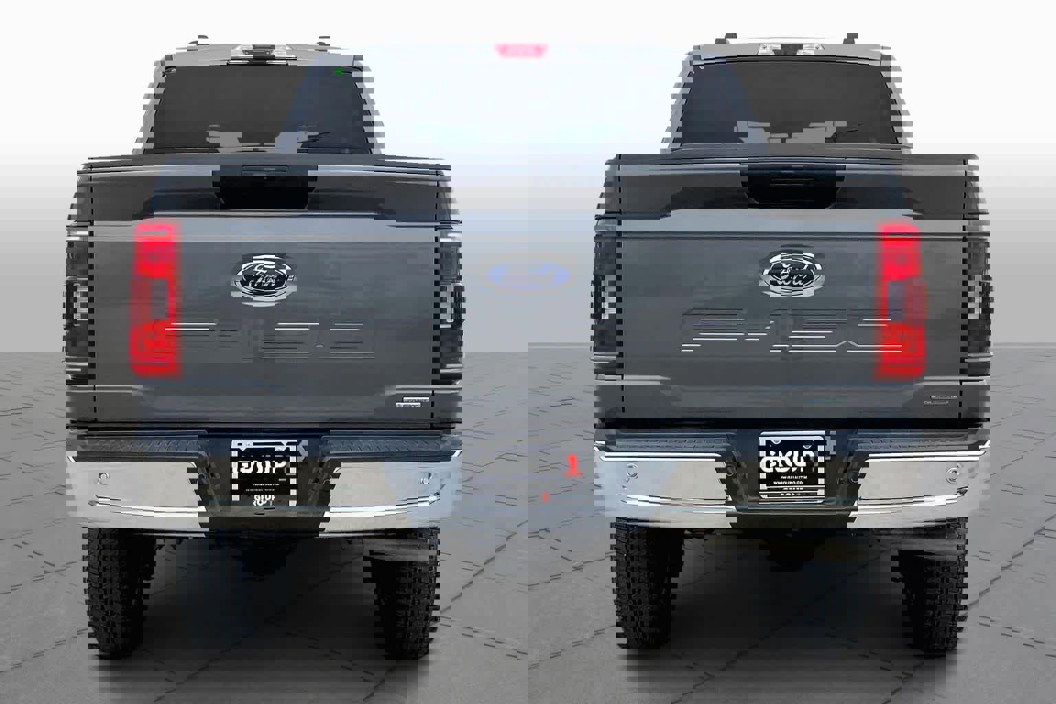 Used 2023 Ford F150 XLT AWD/4WD image 9