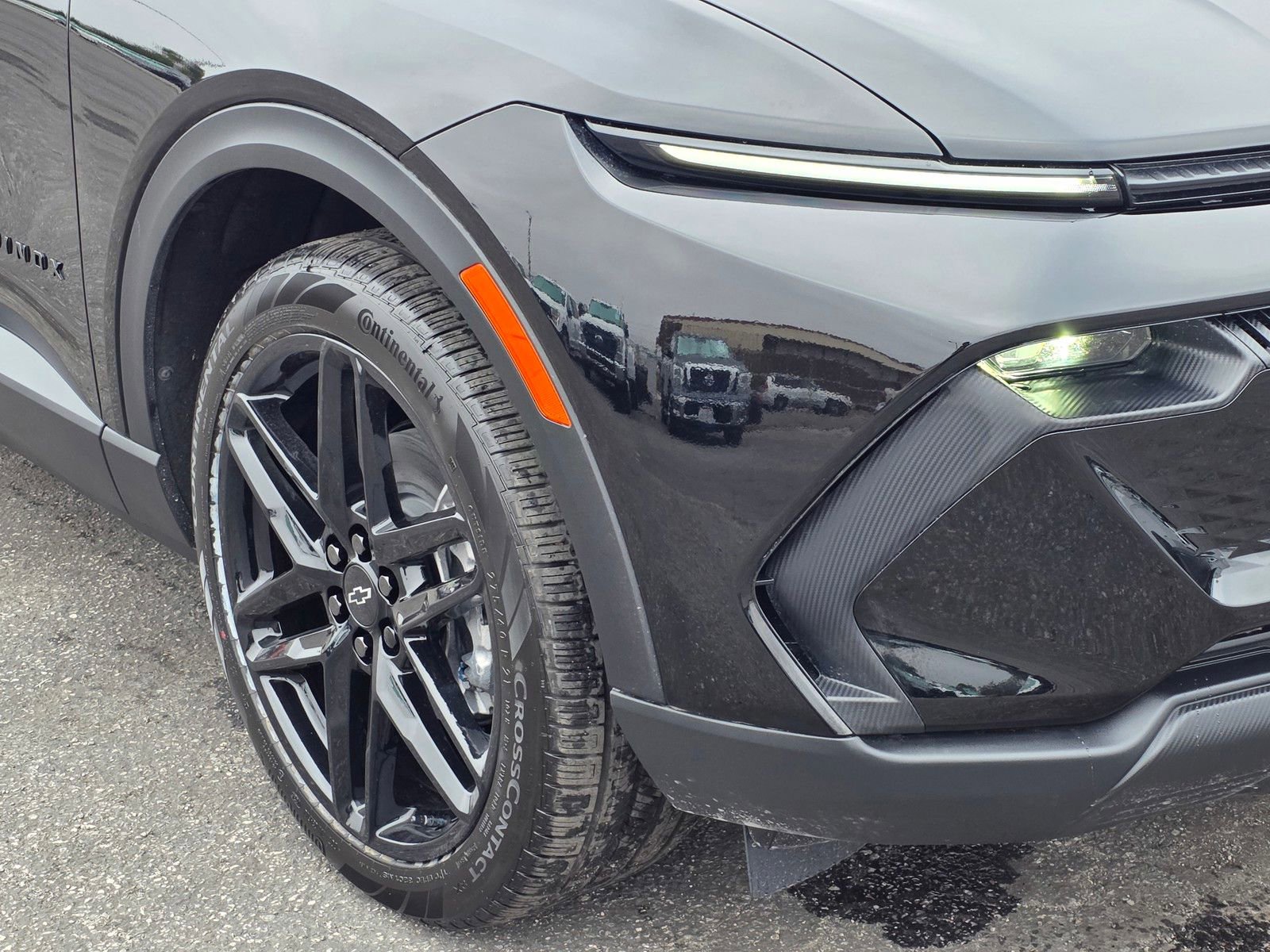 New 2026 Chevrolet Equinox EV LT w/ LPO, Blackout Package image 10