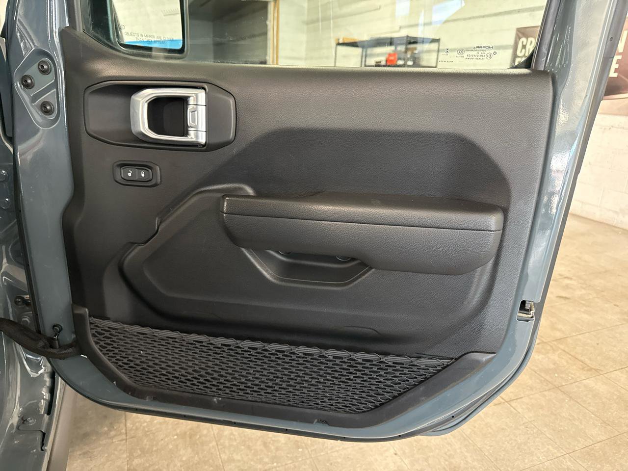 Used 2024 Jeep Wrangler Unlimited image 61