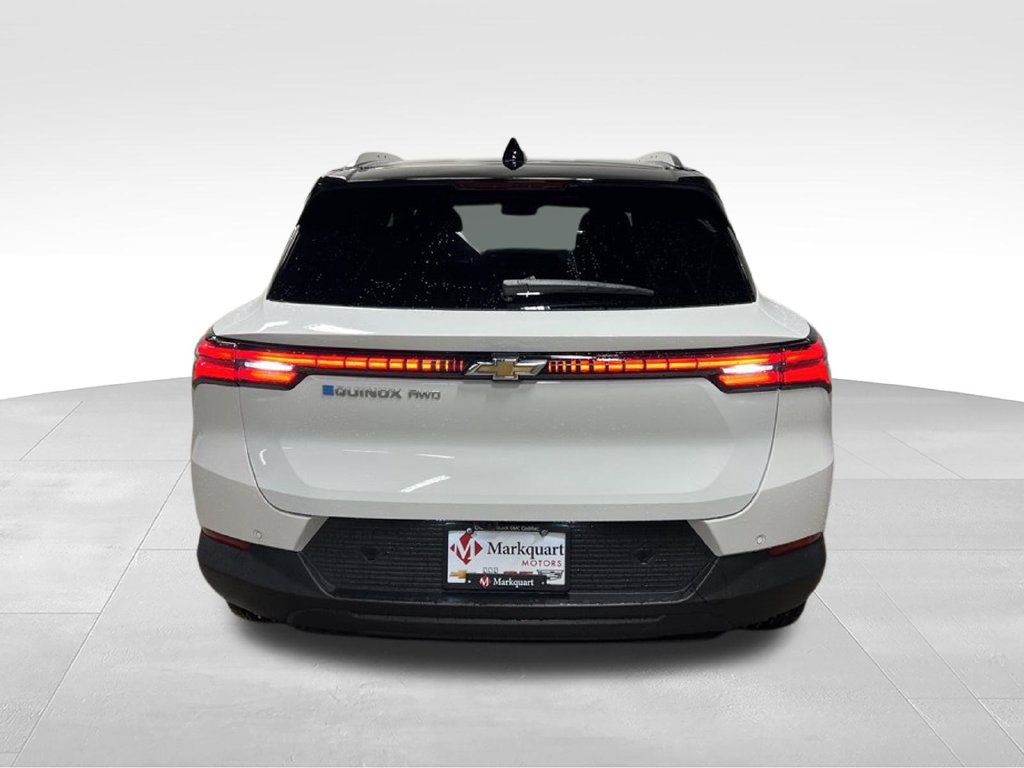 New 2026 Chevrolet Equinox EV LT AWD/4WD image 5