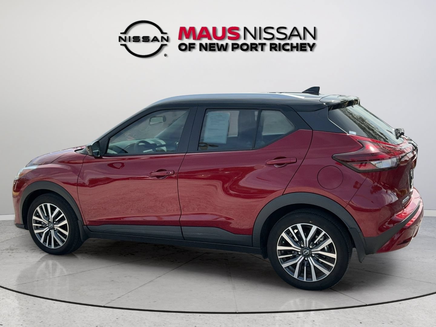 Certified 2024 Nissan Kicks SV FWD image 6
