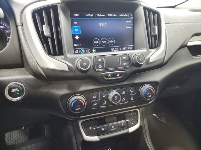 Used 2022 GMC Terrain SLT w/ Elevation Edition image 30