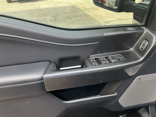 Used 2022 Ford F150 XLT w/ Equipment Group 302A High image 13