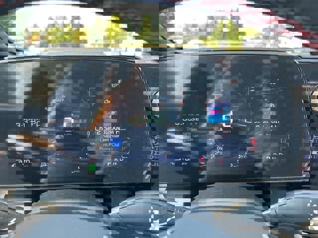 New 2025 Chevrolet Equinox EV RS image 19