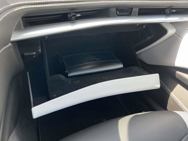 Used 2023 Chevrolet Corvette Stingray Premium Conv w/ 3LT image 33