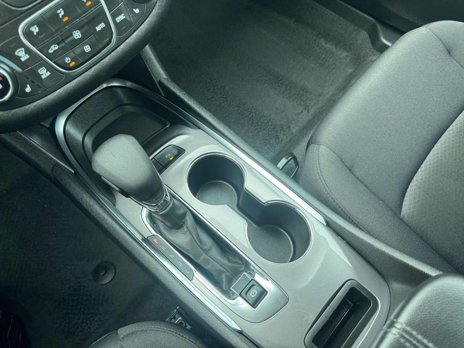 Used 2024 Chevrolet Malibu LT image 41