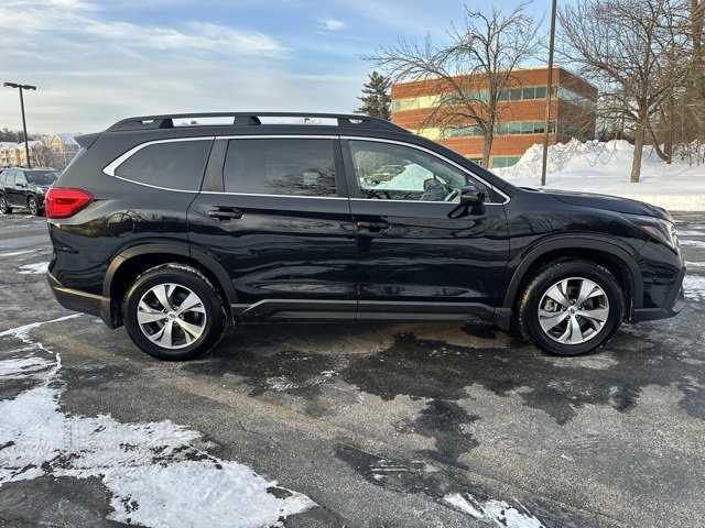 Used 2023 Subaru Ascent Premium w/ Convenience Package image 4