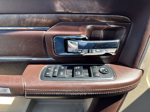 Used 2017 RAM 1500 Laramie Longhorn AWD/4WD image 18