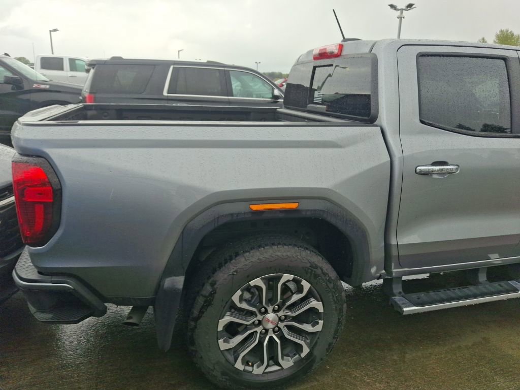Certified 2025 GMC Canyon Denali AWD/4WD image 6