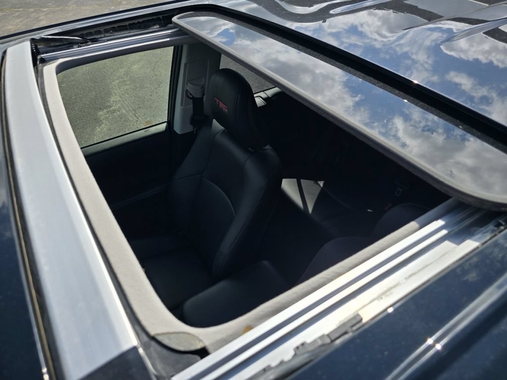 Certified 2020 Toyota 4Runner TRD Pro AWD/4WD image 4
