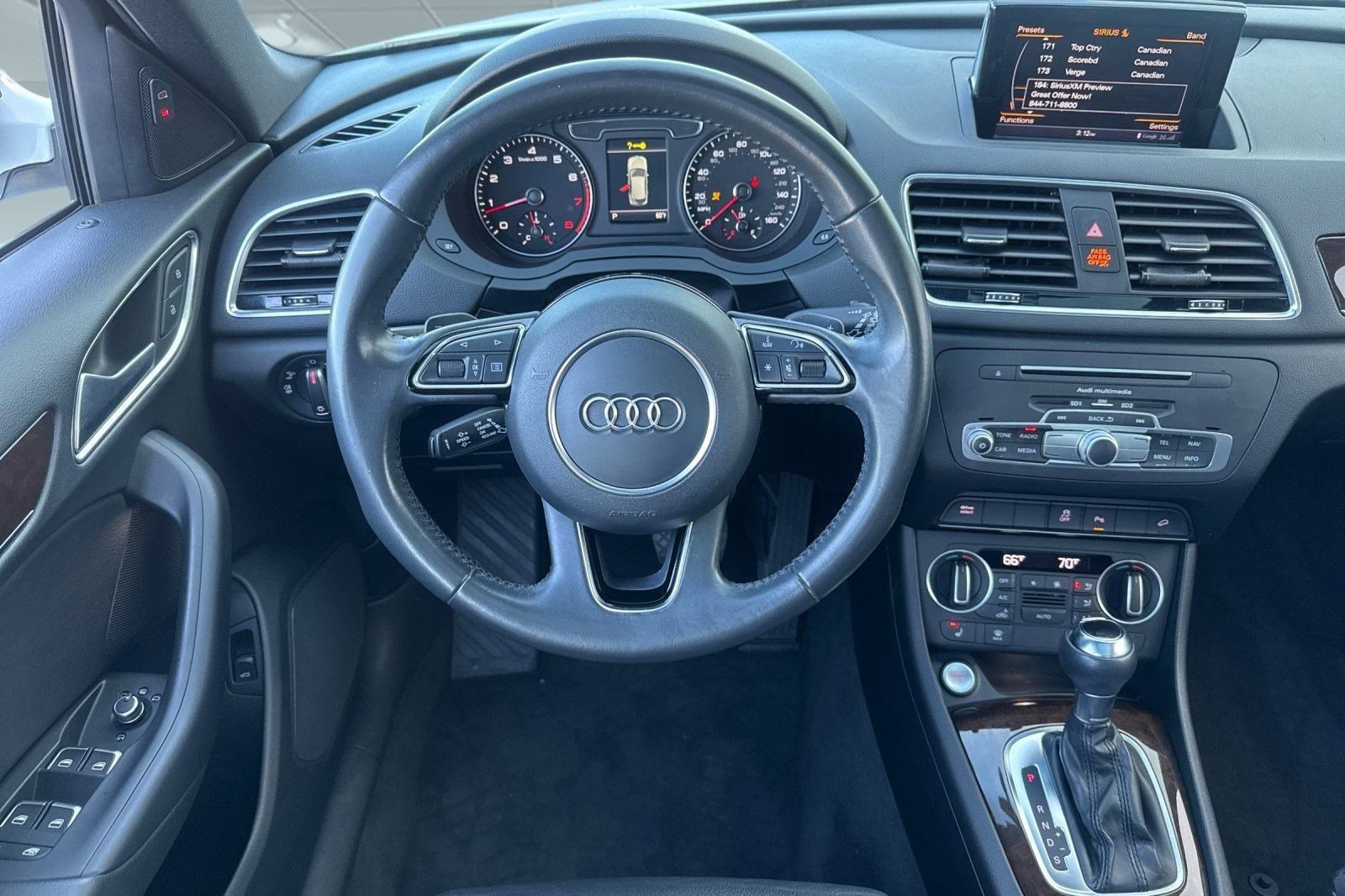 Used 2018 Audi Q3 2.0T Premium Plus w/ Premium Plus Package image 28