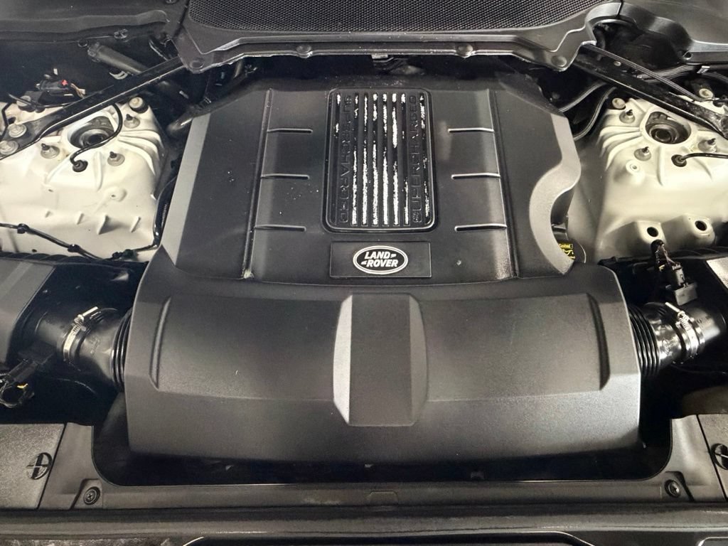 Used 2018 Land Rover Discovery SE AWD/4WD image 7