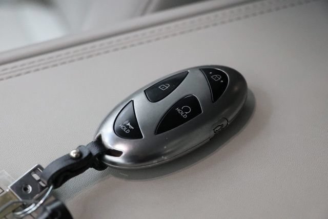 Used 2025 Hyundai Santa Fe SEL FWD image 39