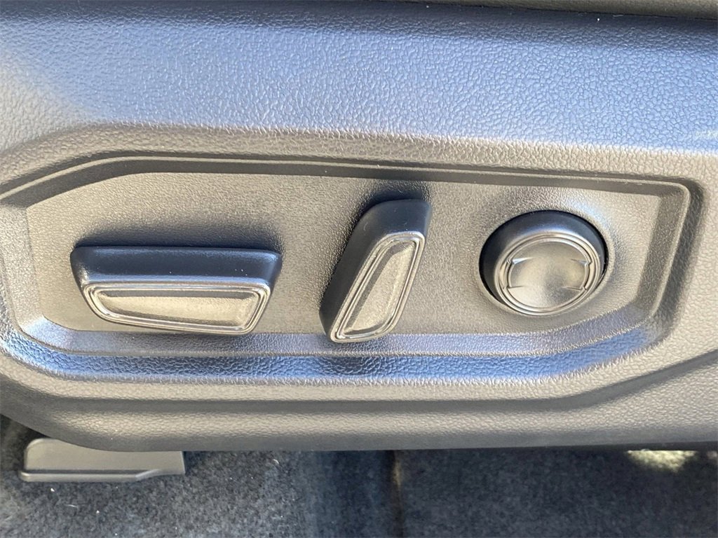 Used 2025 Toyota Tundra SR5 image 22